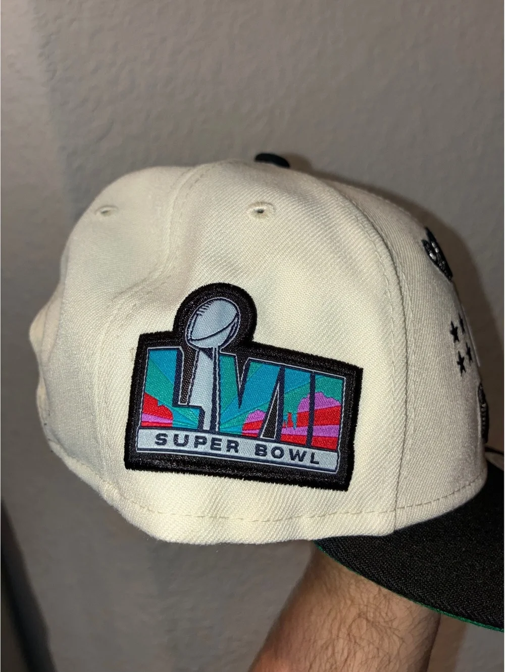 Men's New Era Cream Kansas City Chiefs Super Bowl LVII Champion NWT SnapBack Hat